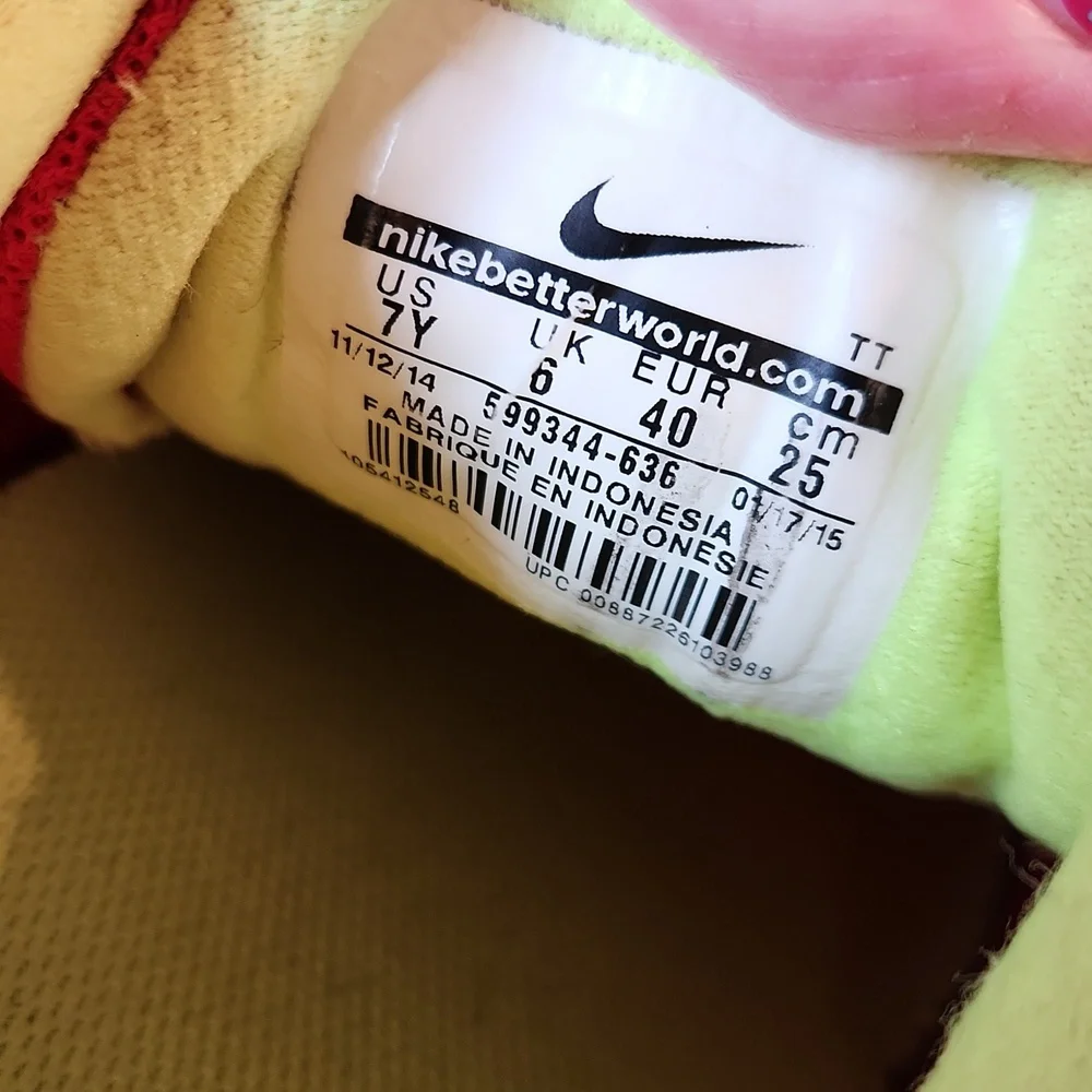 Nike‎ Flex Experience Shoes Youth Girl's sz 7 Pink